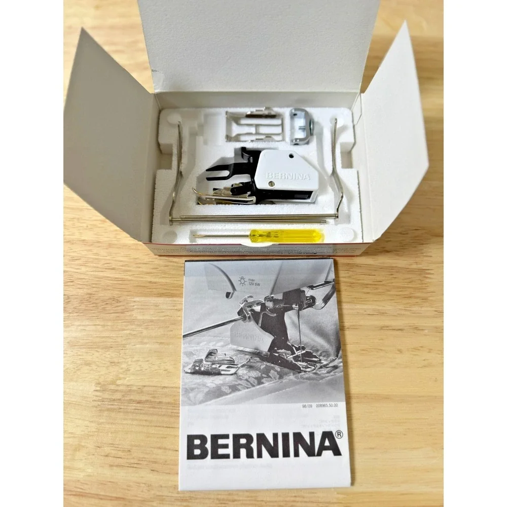 Bernina Virtuosa 153 Quilter's Edition Sewing Machine w/ Accessories and Case
